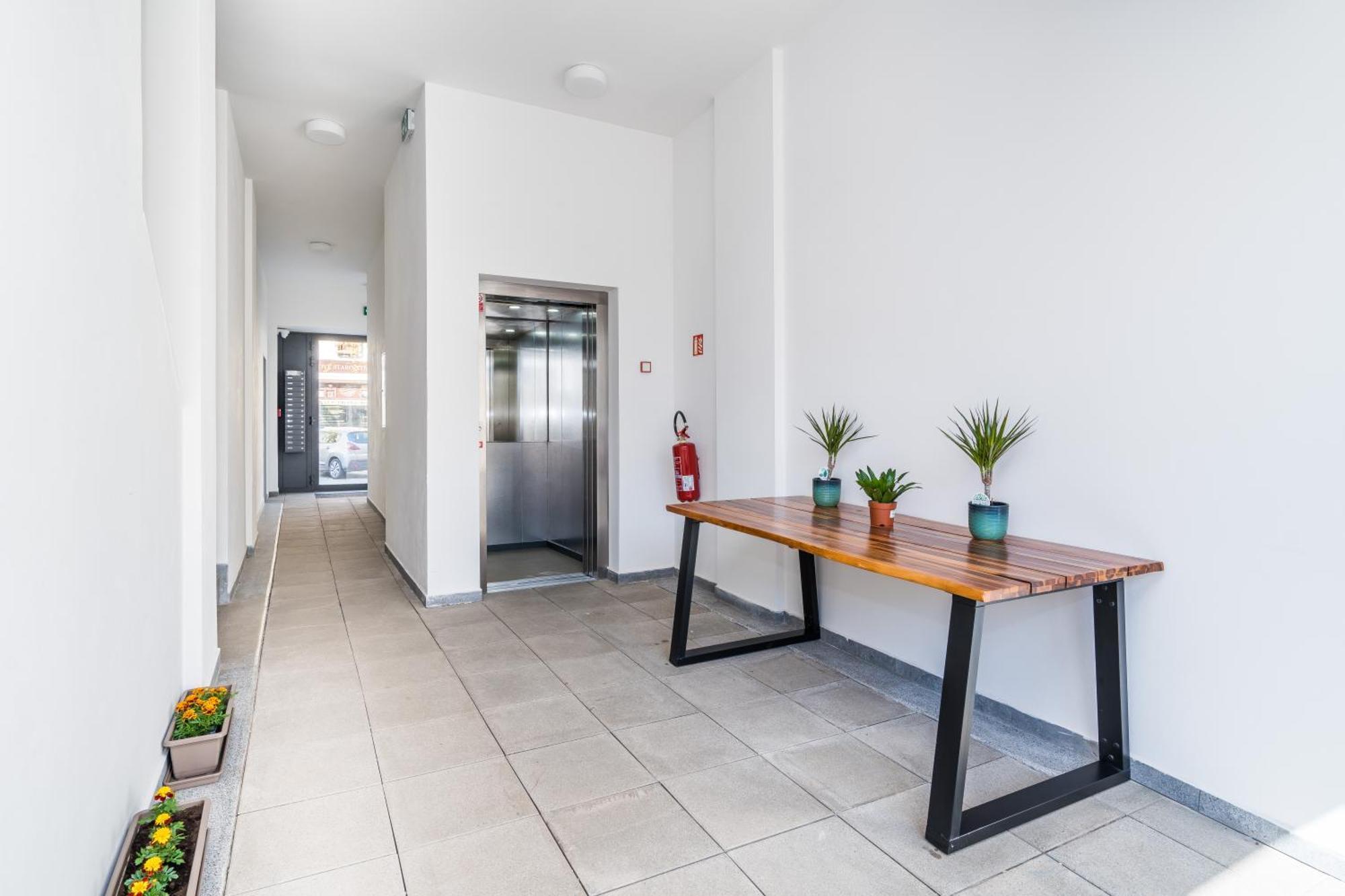 Perla Hradce 202 Apartment Hradec Králové Екстериор снимка